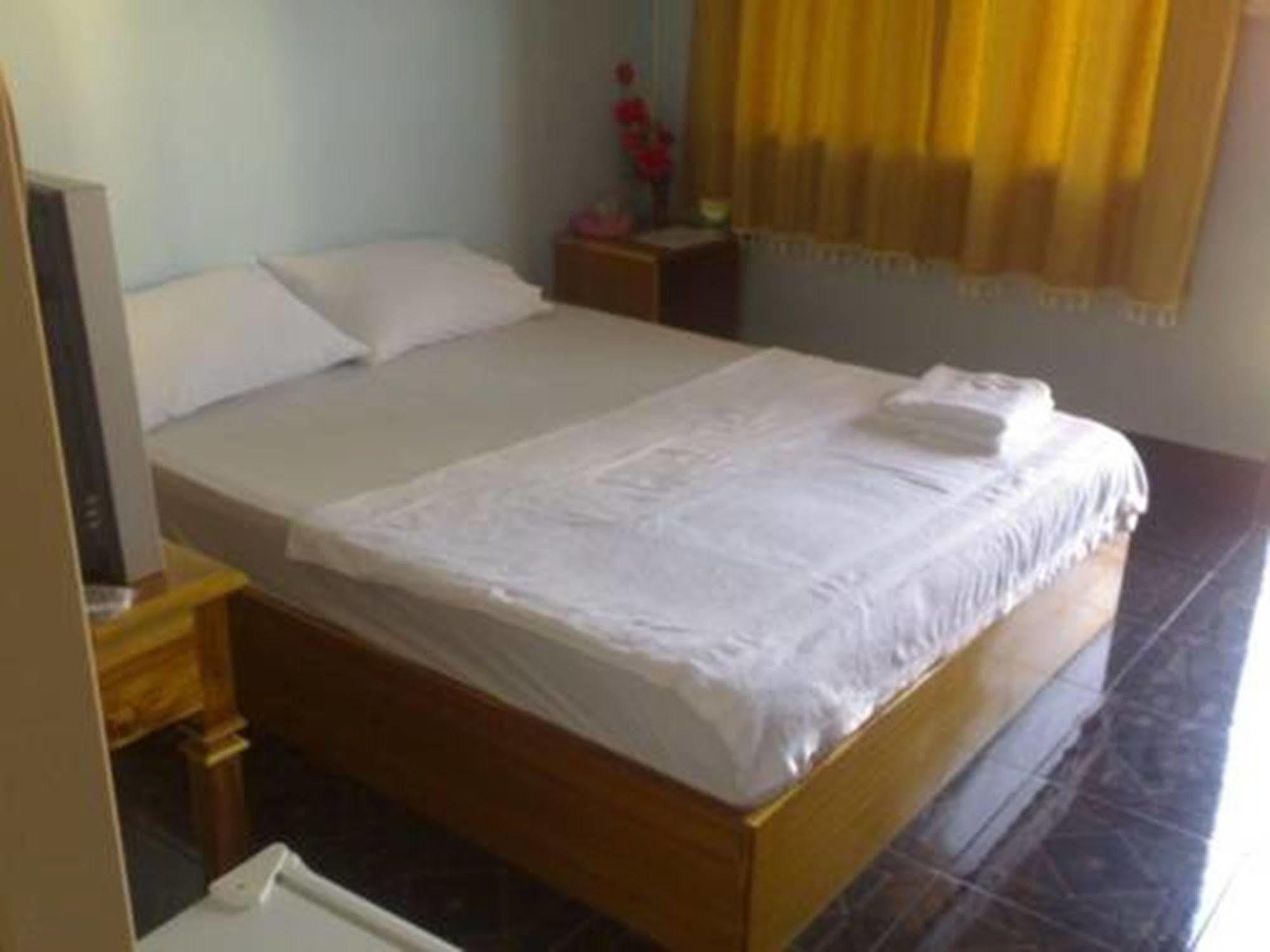 La Ong Dao Hotel1 Wientian Zewnętrze zdjęcie