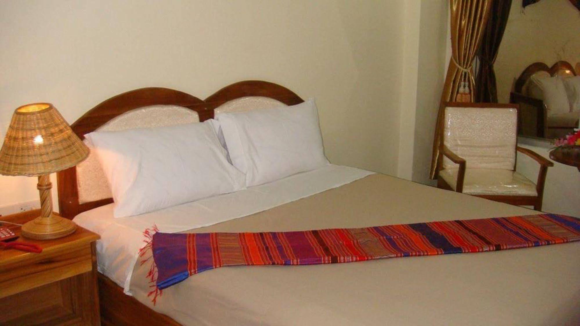 La Ong Dao Hotel1 Wientian Zewnętrze zdjęcie